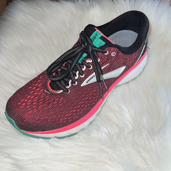 Brooks sneakers - Picture 5 of 6